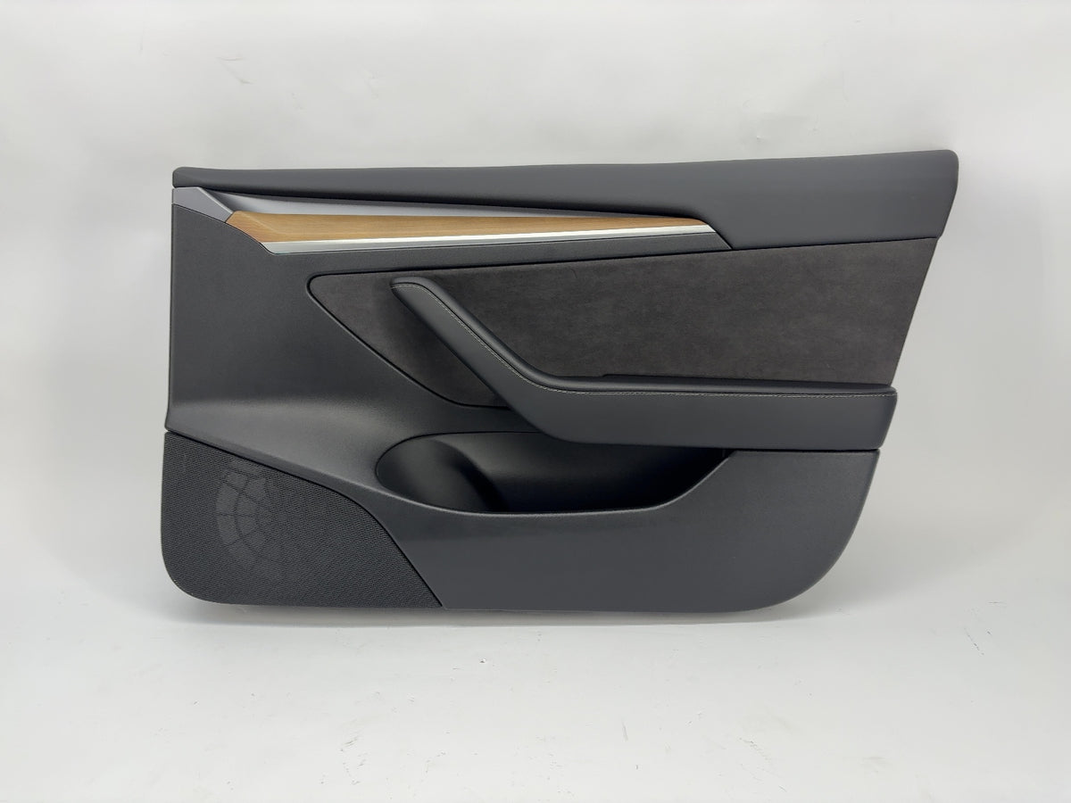 2021-2023 Tesla Model 3 Front Right Door Panel 1588127-01-D
