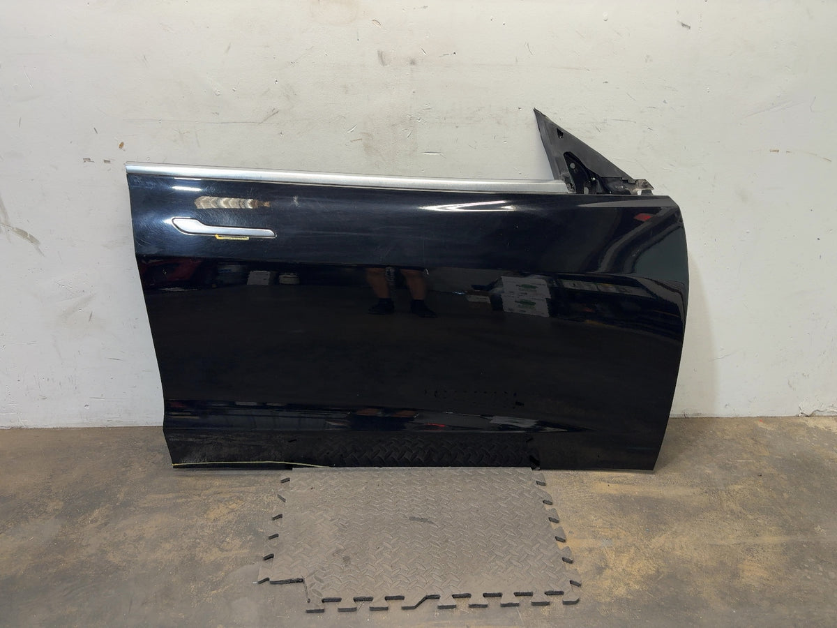 2018-2023 Tesla Model 3 Front Right Door Shell 1081420-E0-C