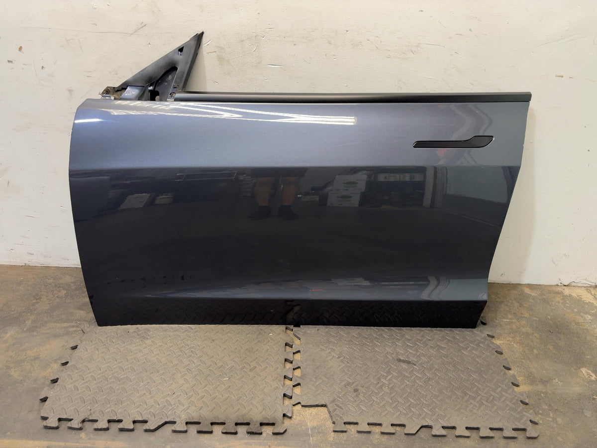 2018-2023 Tesla Model 3 Front Left Door Shell 1081421-E0-C