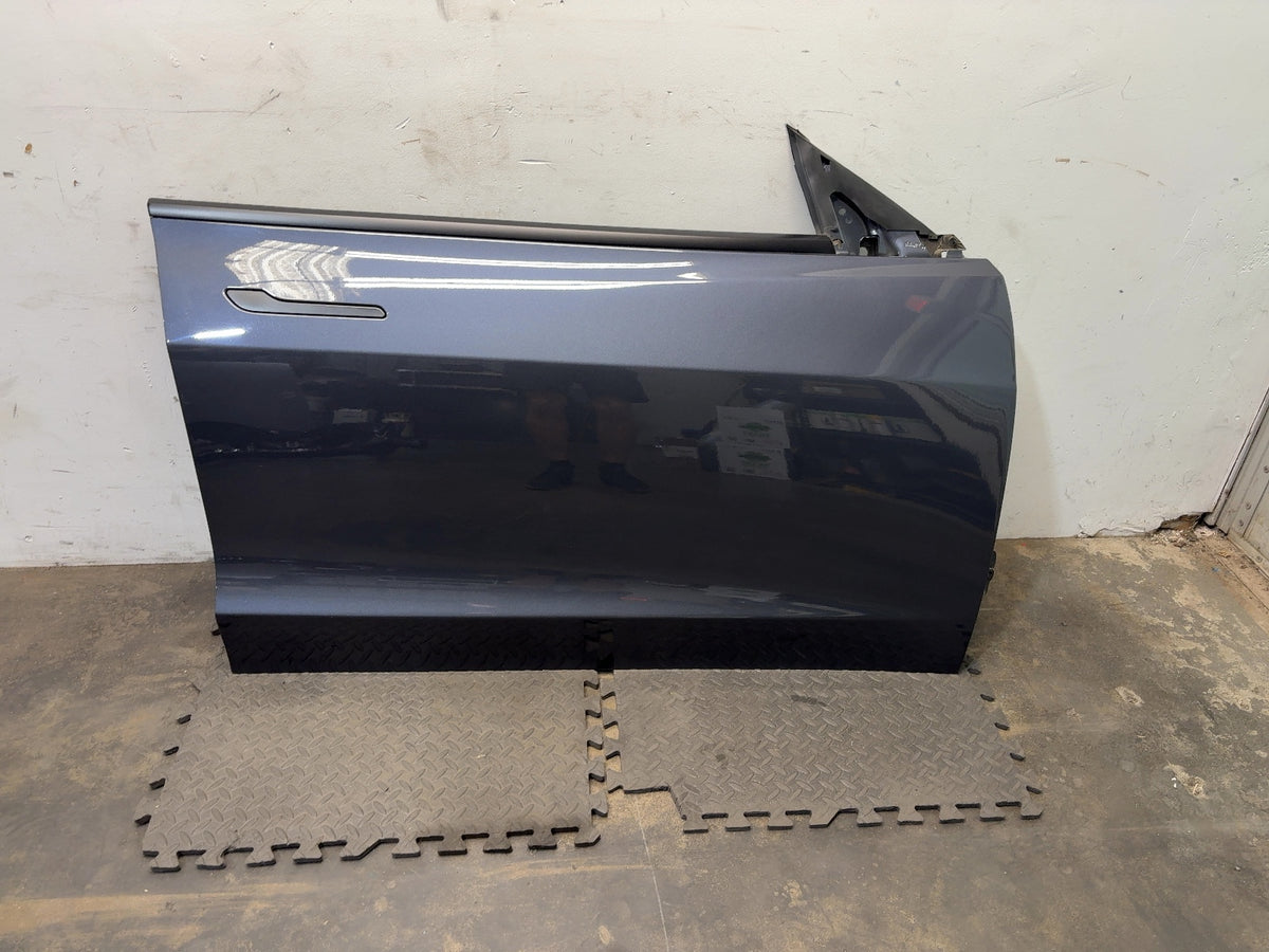 2018-2023 Tesla Model 3 Front Right Door Shell 1081420-E0-C