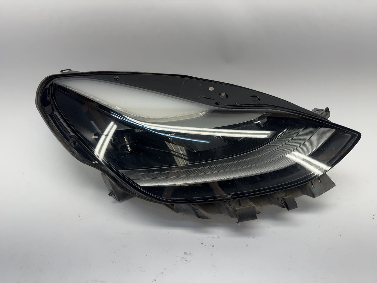 2022-2023 Tesla Model 3 Global Headlamp Right 1514953-00-D