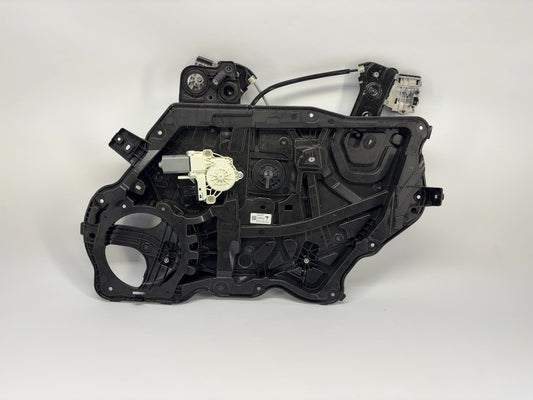 2023 Tesla Model Y Front Right Window Regulator Assembly 1495509-00-G