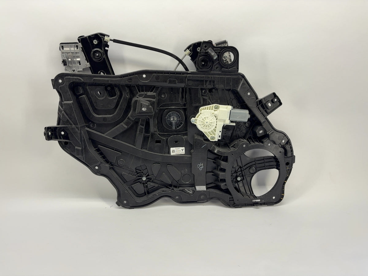 2023 Tesla Model Y Front Left Window Regulator Assembly 1495510-00-E