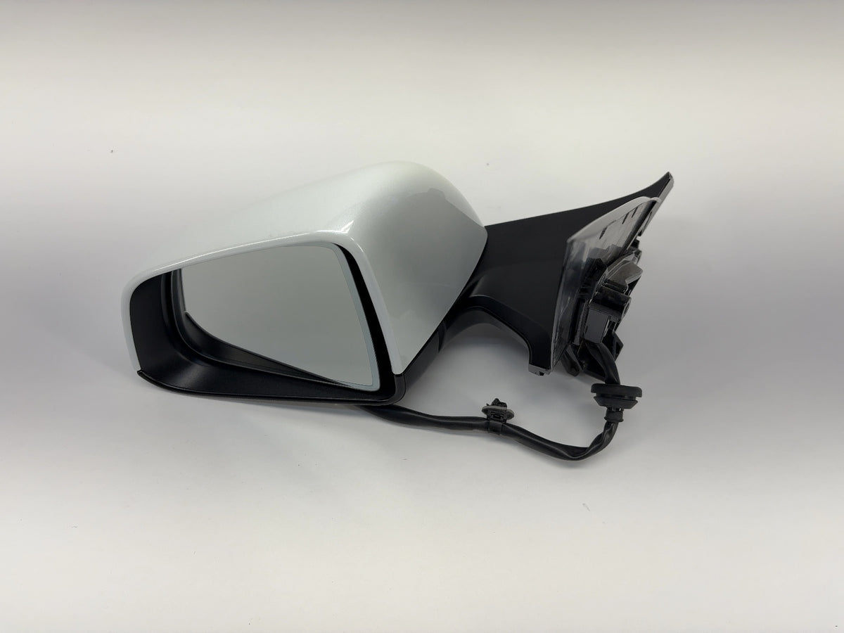 2021-2023 Tesla Model Y Front Left Door Mirror Assembly 1594111-00-B