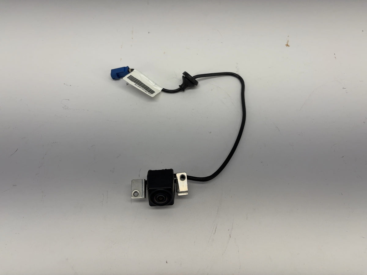 2015 Tesla Model S Camera Rear View 1006773-00-F