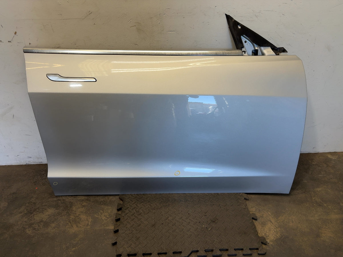2018-2023 Tesla Model 3 Front Right Door Shell 1081420-E0-C