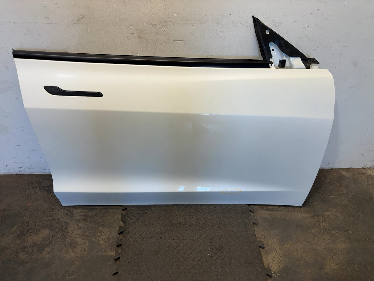 2018-2023 Tesla Model 3 Front Right Door Shell 1081420-E0-C