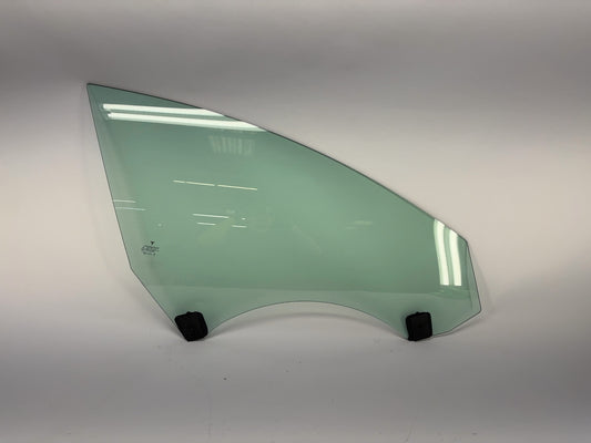 2021 Tesla Model 3 Front Right Door Glass Laminated 1568569-00-B