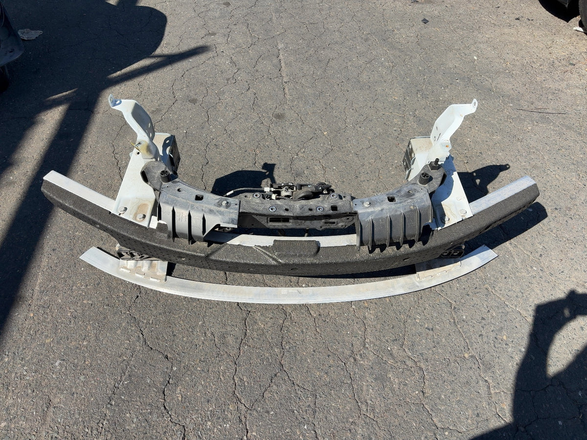 2021-2022 Tesla Model 3 Front End Assembly 1118289-00-J