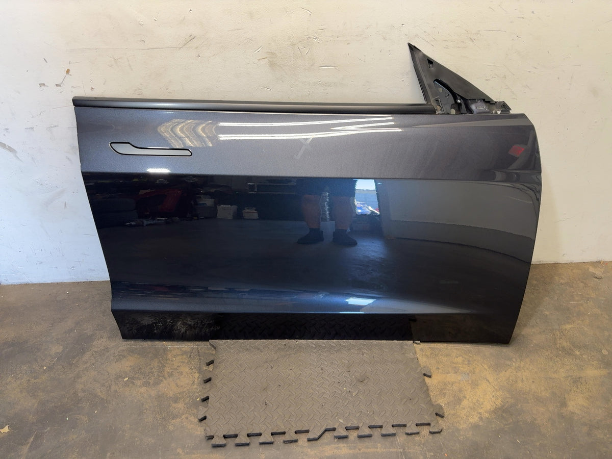 2024-2026 Tesla Model 3 Highland Front Right Door Shell 1751846-E0-A