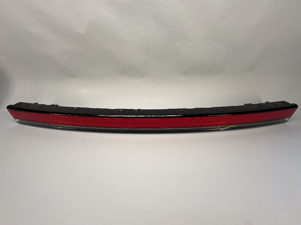 2023-2024 Rivian R1T Tailgater Lamp PT00000470-M