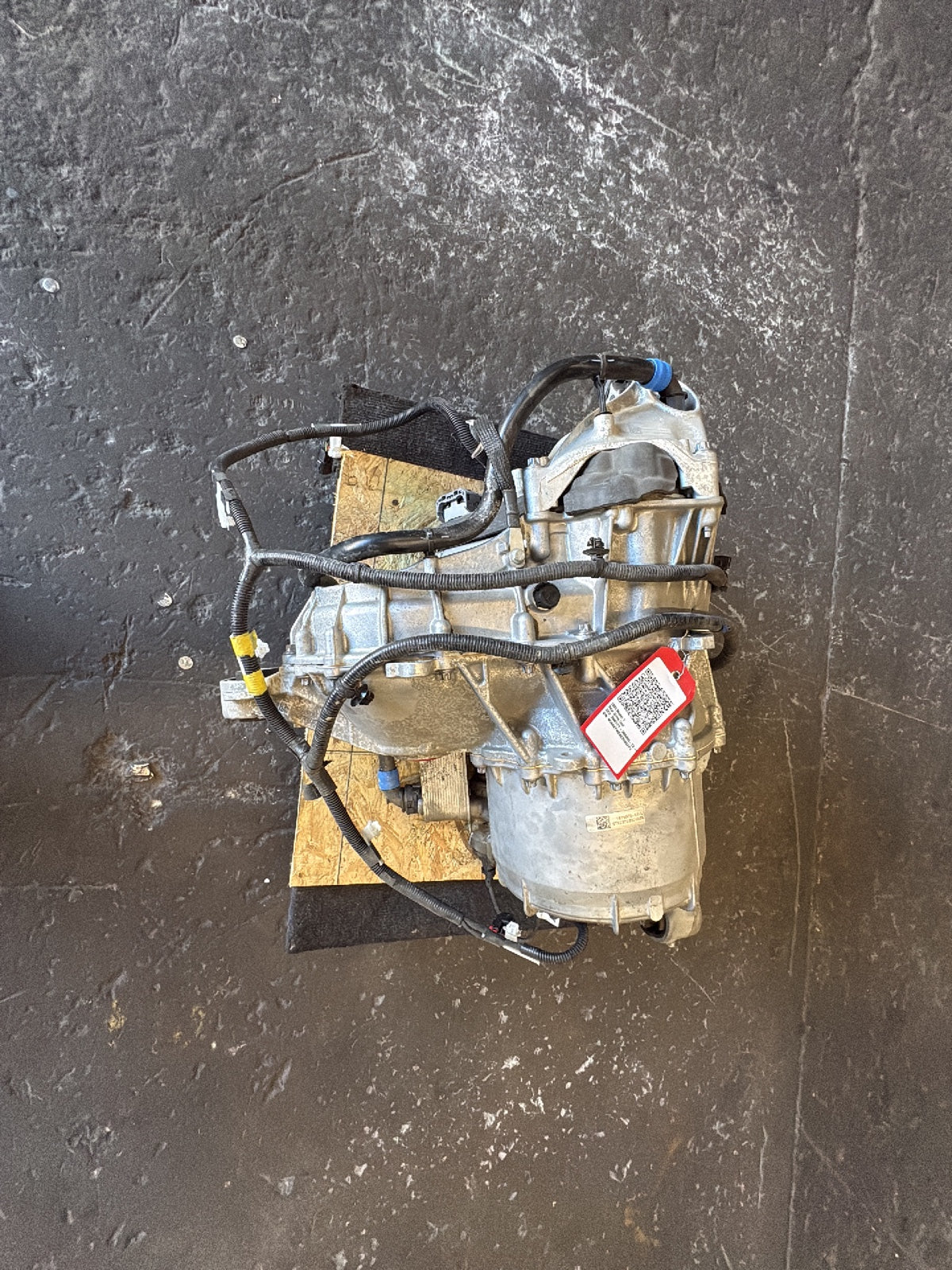 2023 Tesla Model Y Rear Drive Unit 1665000-TX-L