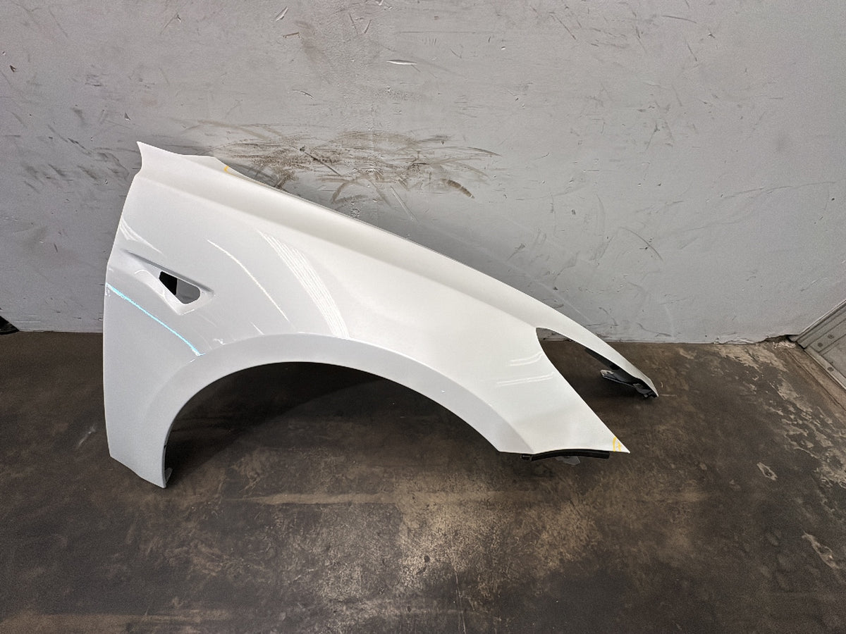 2018-2023 Tesla Model 3 Right Fender 1081400-E0-D