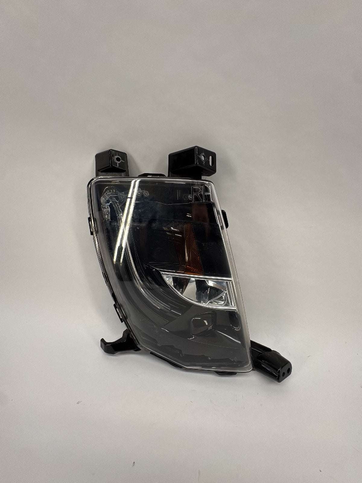 2013 Tesla Model S Lamp Front Cornering Right 1024017-00-A