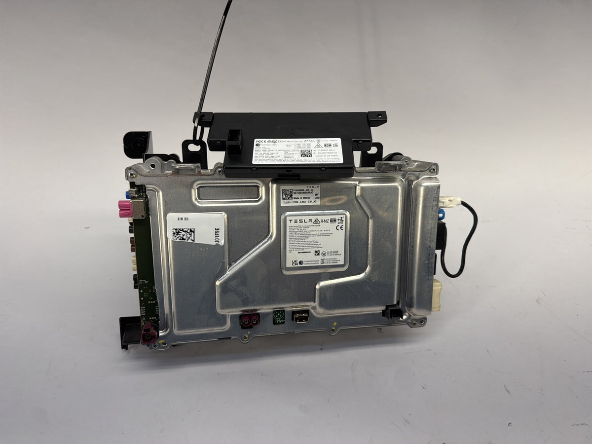 2021-2023 Tesla Model Y Car Computer With Security Module 1684435-00-G