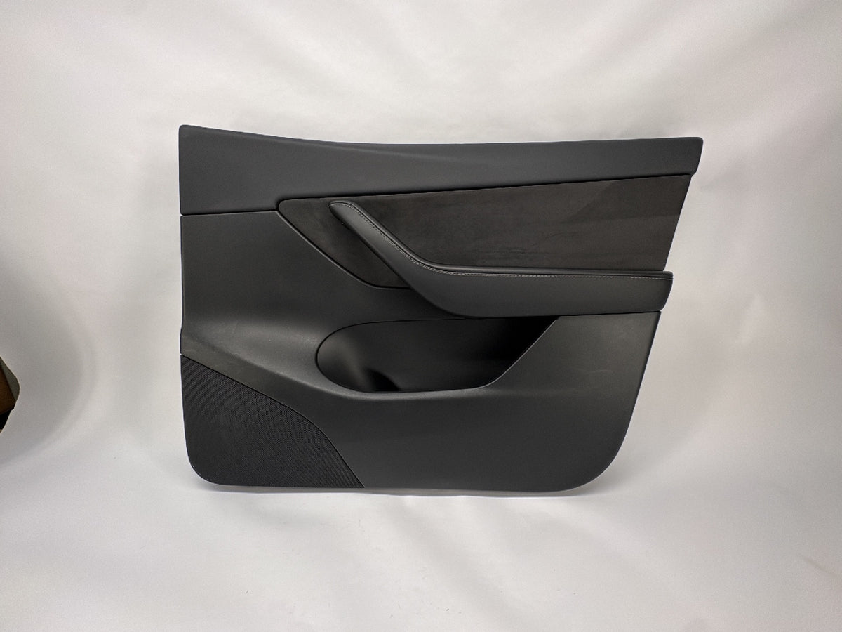 2021-2023 Tesla Model Y Front Right Door Panel 1497295-91-C