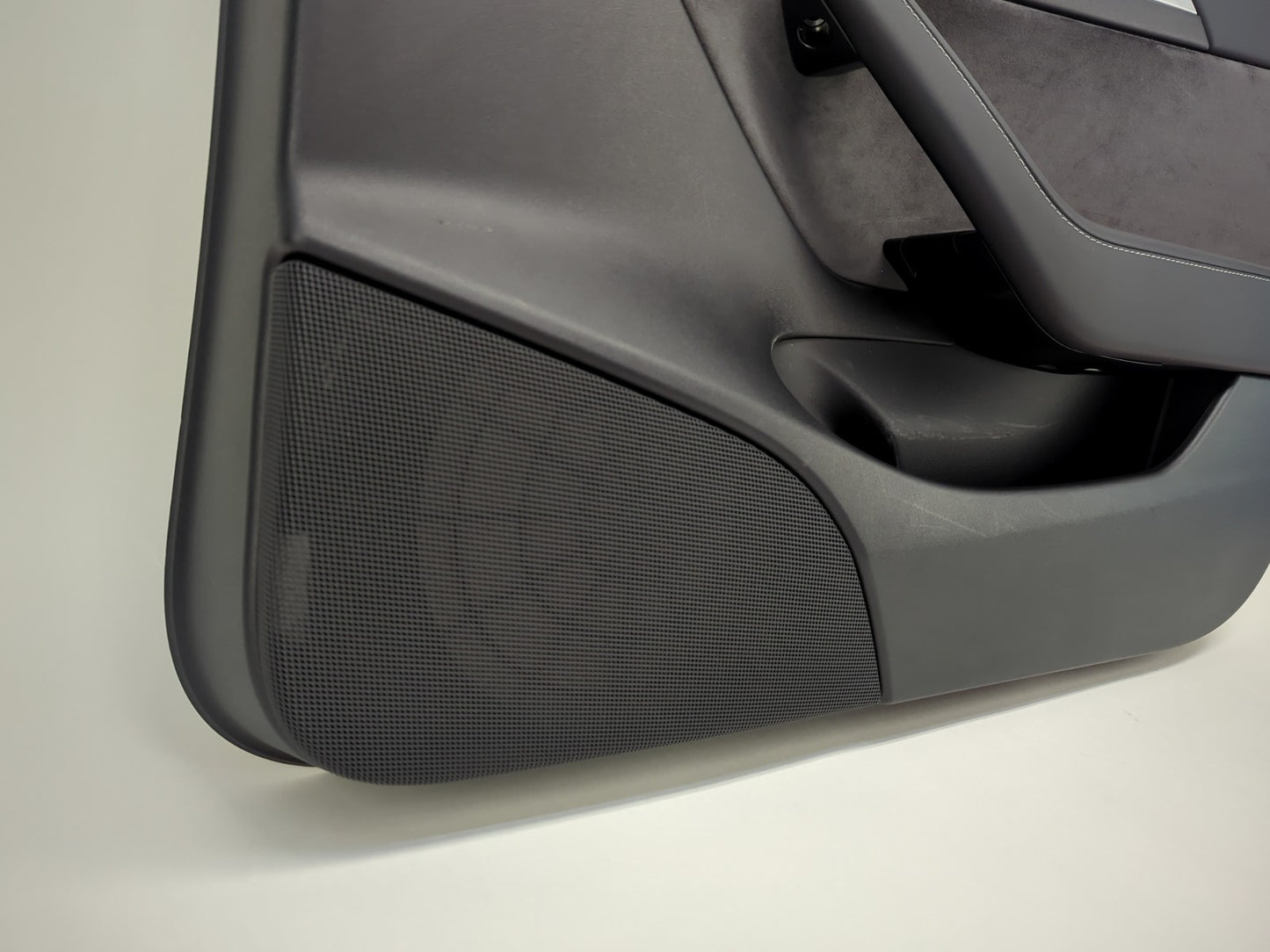 2022 Tesla Model 3 Front Right Door Panel 1761296-01-A