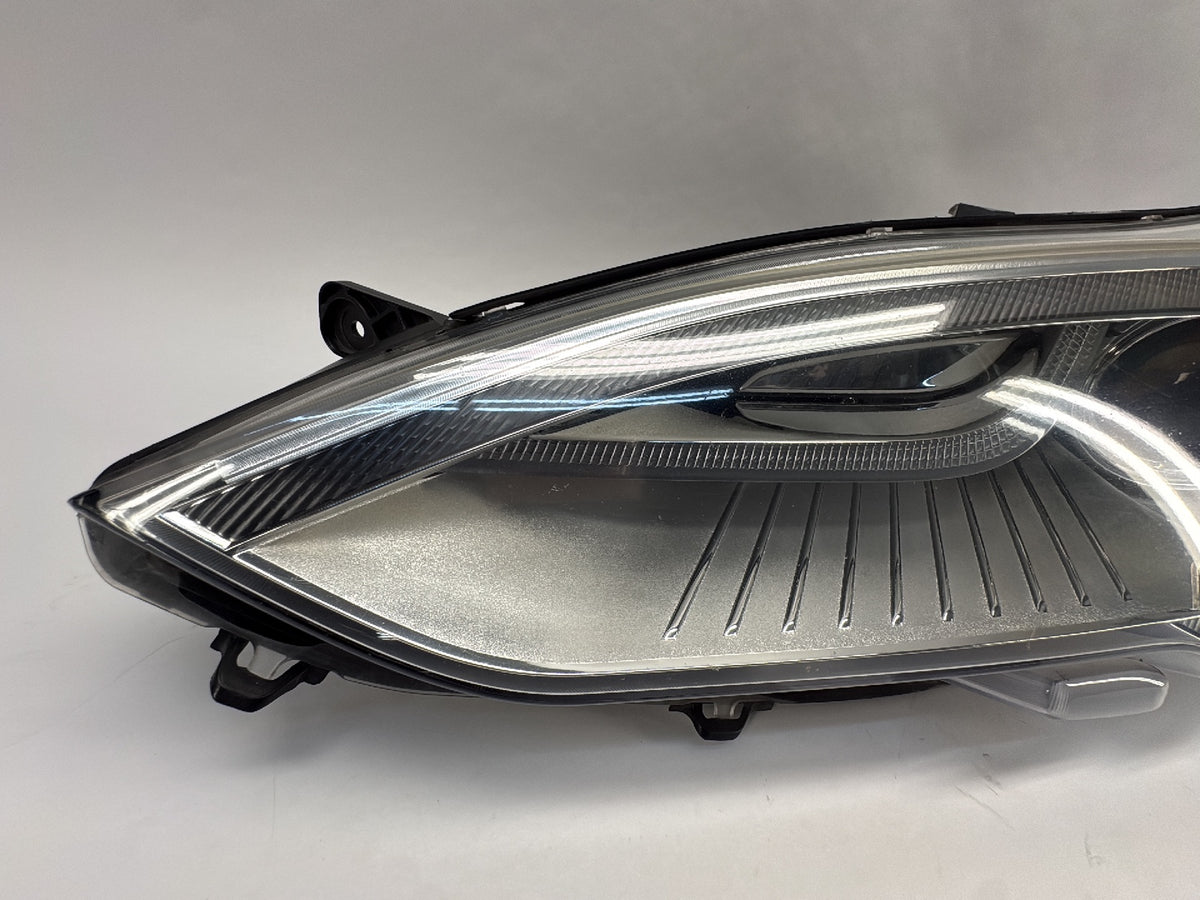 2013 Tesla Model S Left Headlamp 6005906-00-C