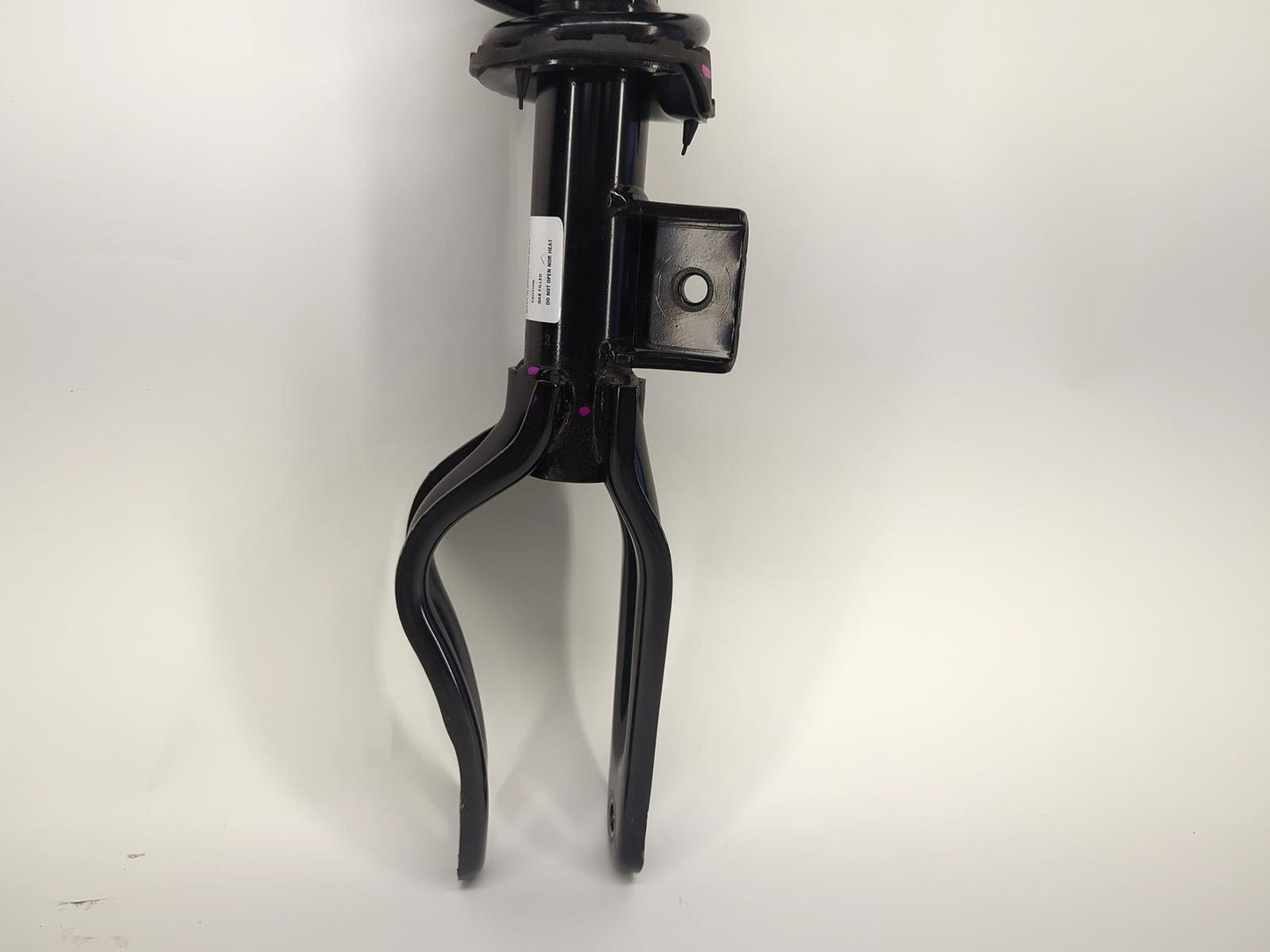 2024-2025 Tesla Model 3 Highland Front Left Strut Absorber AWD 1344366-00-B