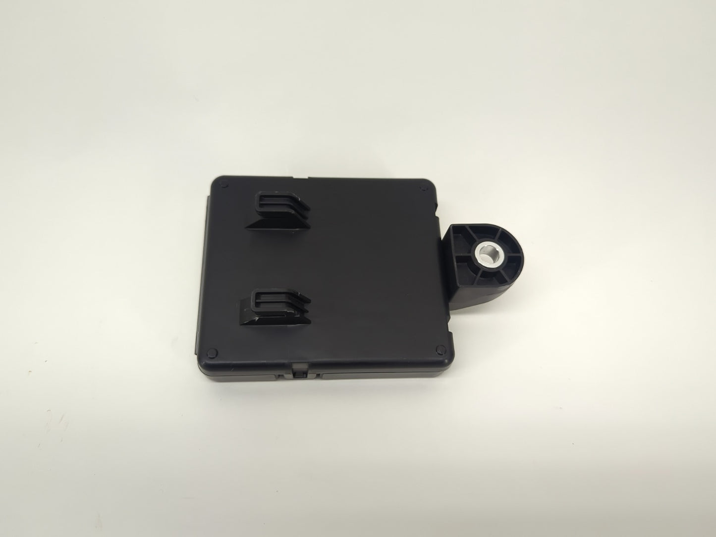 2024-2025 Tesla Model 3 Highland Chargeport Ecu Gen 4 1 1537264-10-E