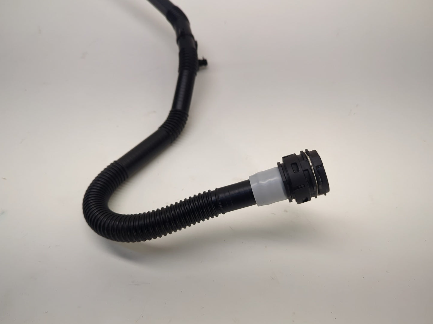 2024 Tesla Model 3 Left Radiator Hose Inlet 1659782-00-B