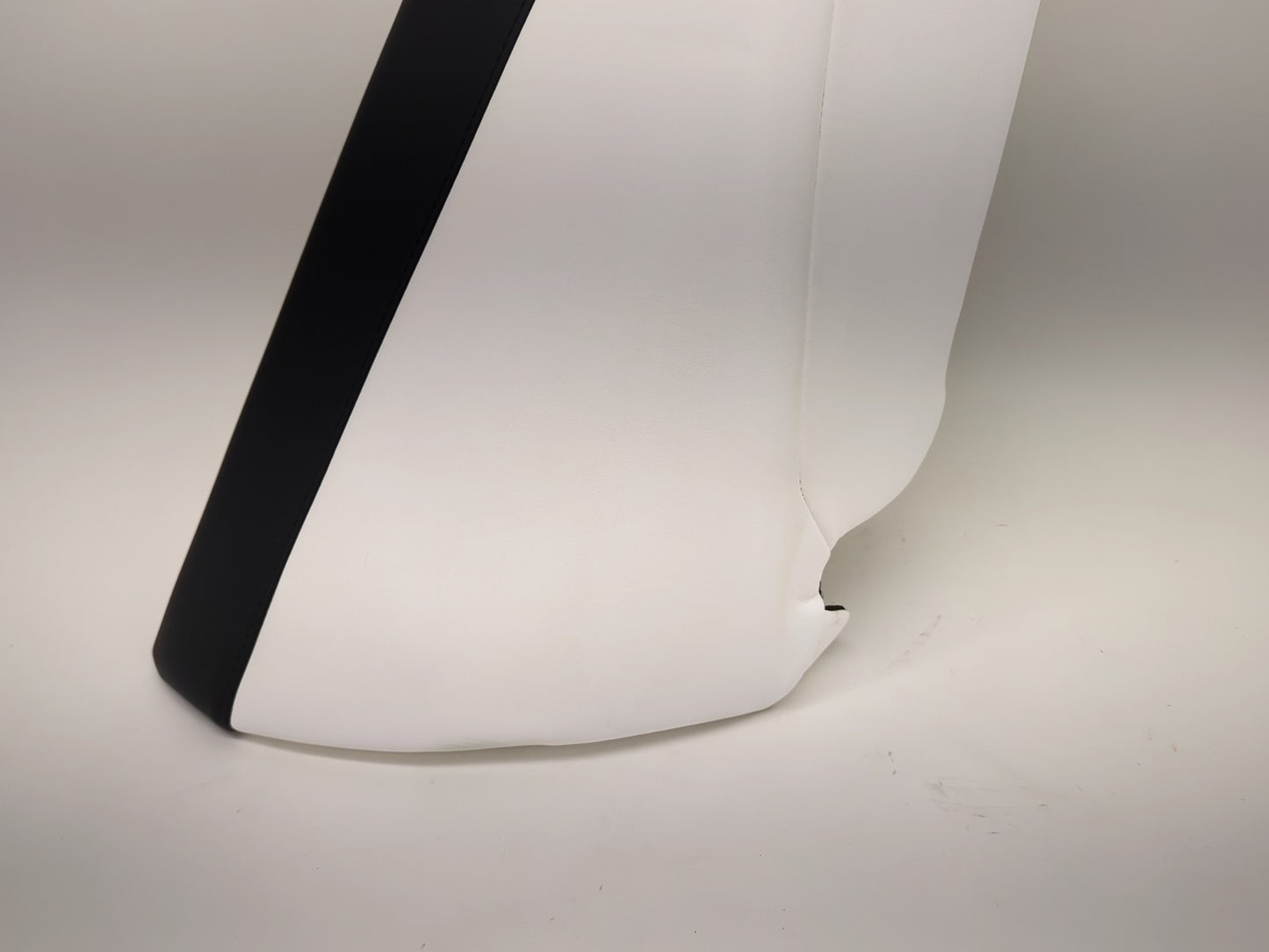 2022 Tesla Model 3 Second Row Bolster White Right Side 1096031-02-I