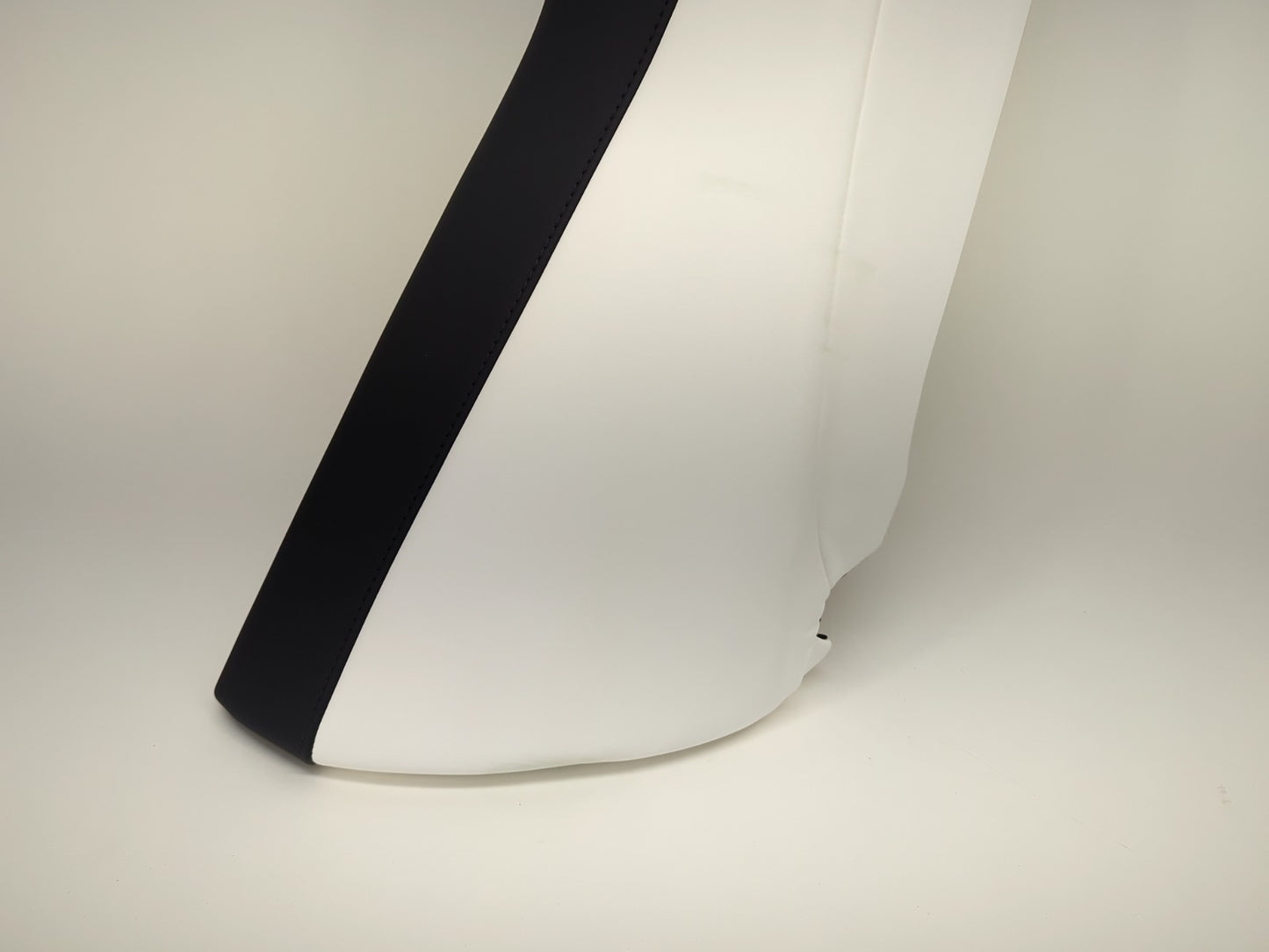 2022 Tesla Model 3 Second Row Bolster Right White 1096031-02-J