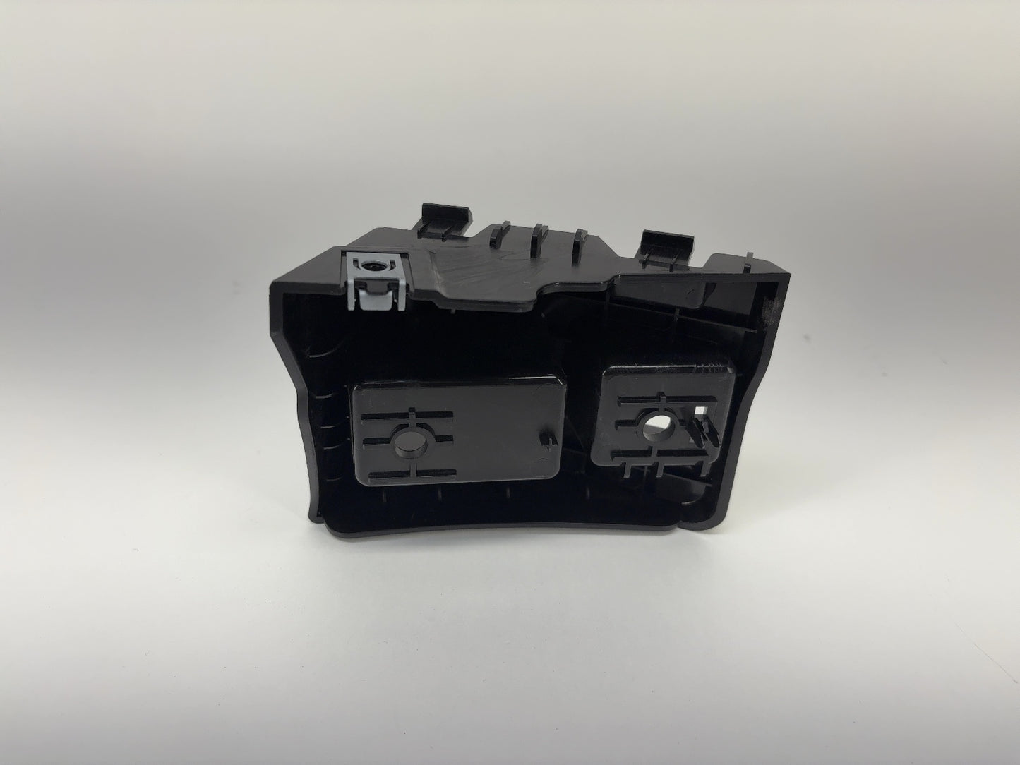 2022 Tesla Model Y Bracket Tail Lamp Left 1506968-00-E