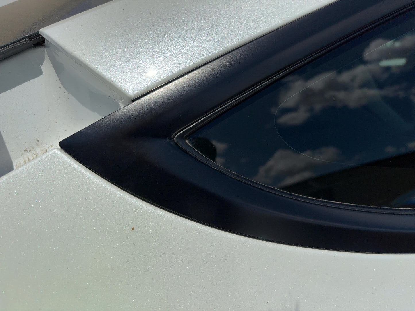 2021-2023 Tesla Model 3 Right Quarter Glass 1514979-01-C