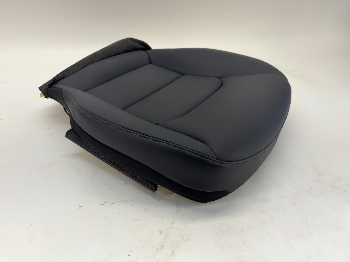 2022 Tesla Model Y Front Left Driver Seat Lower Cushion Black 1452936-81-C