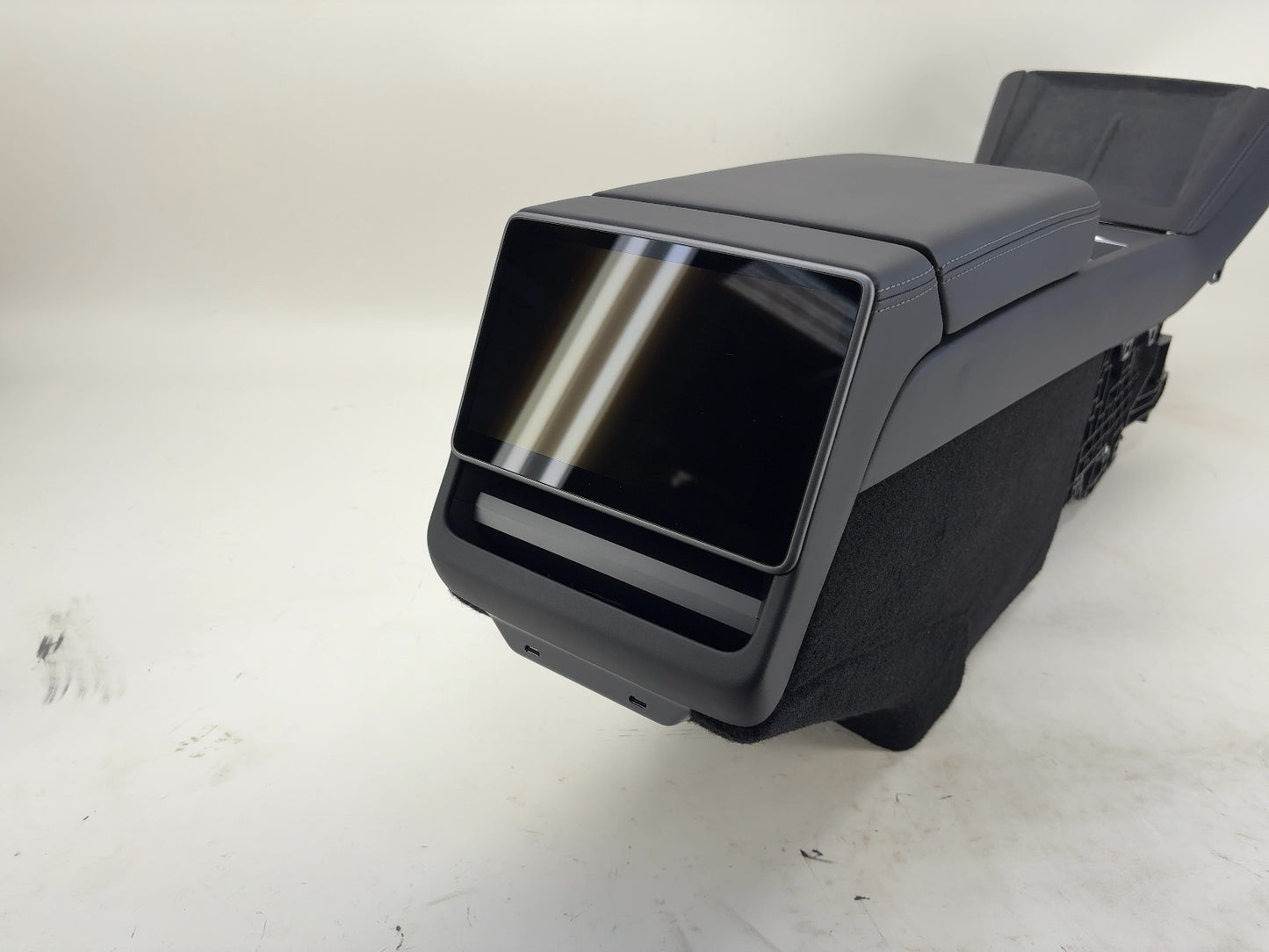 2025 Tesla Model 3 Highland Center Console 1982882-22-F