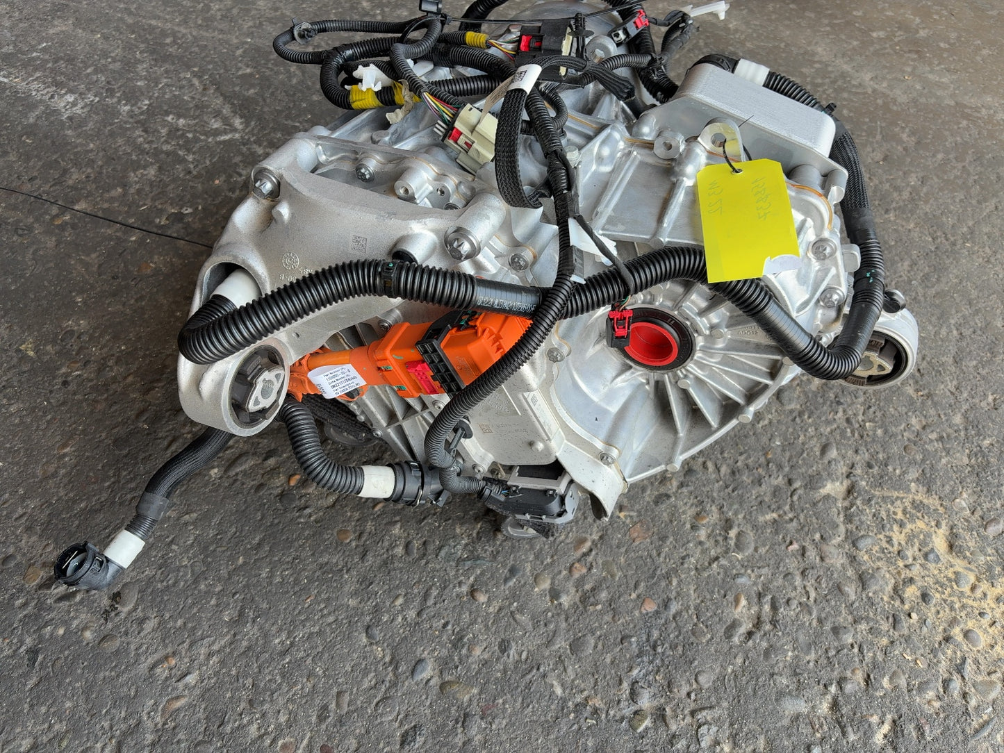 2022 Tesla Model Y Rear Drive Unit Base 1120990-00-J