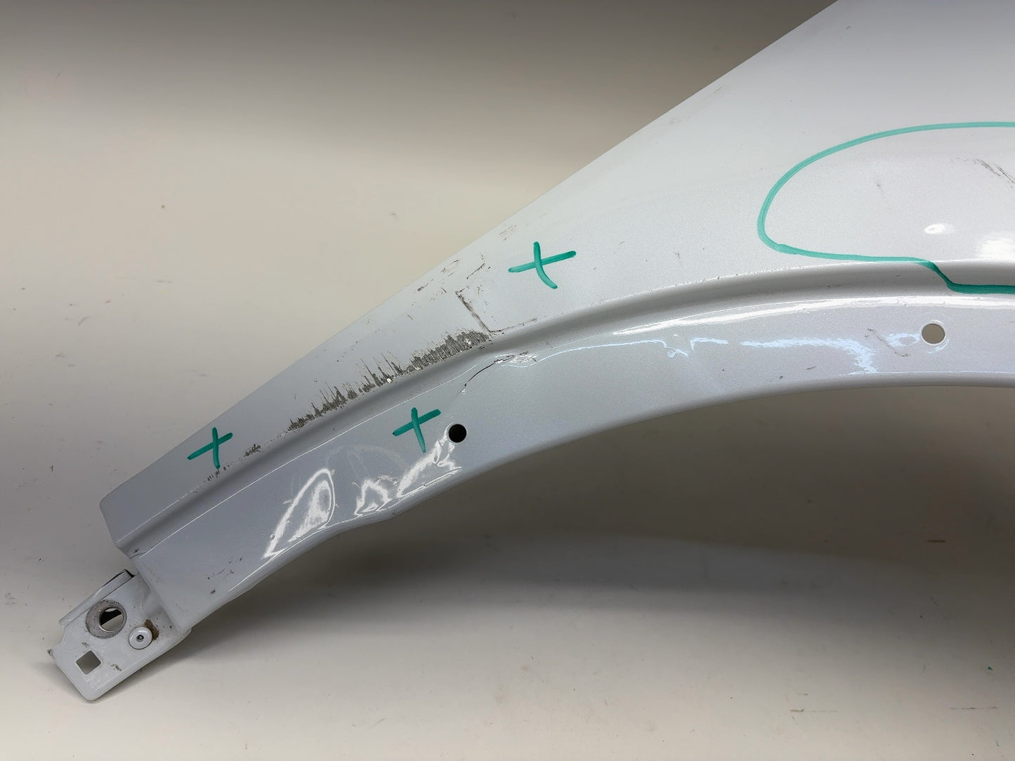 2018 Tesla Model X Right Fender 1069534-E0-N