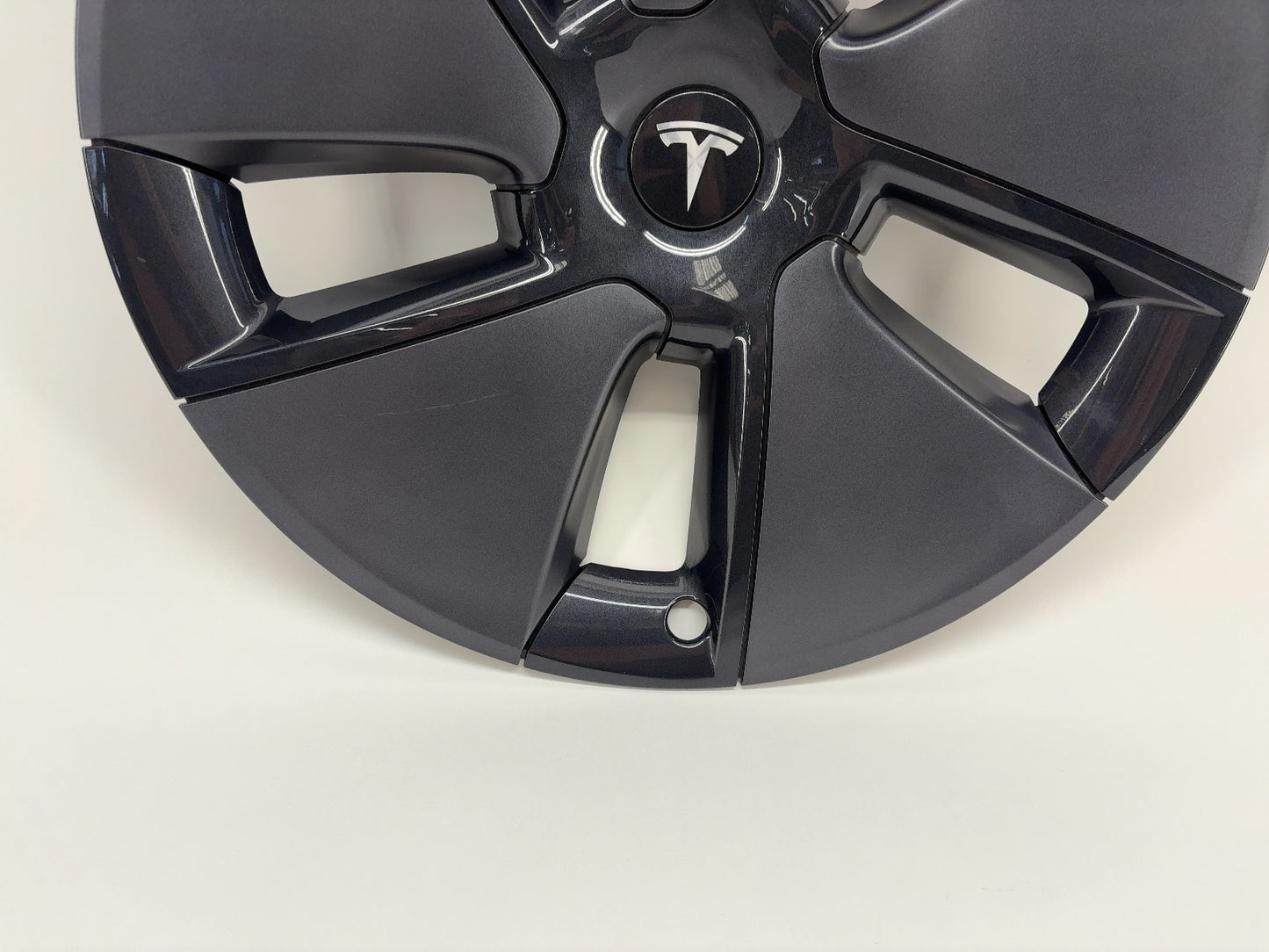 2023 Tesla Model 3 Wheel Cover 18 Inch Charcoal 1044271-00-C
