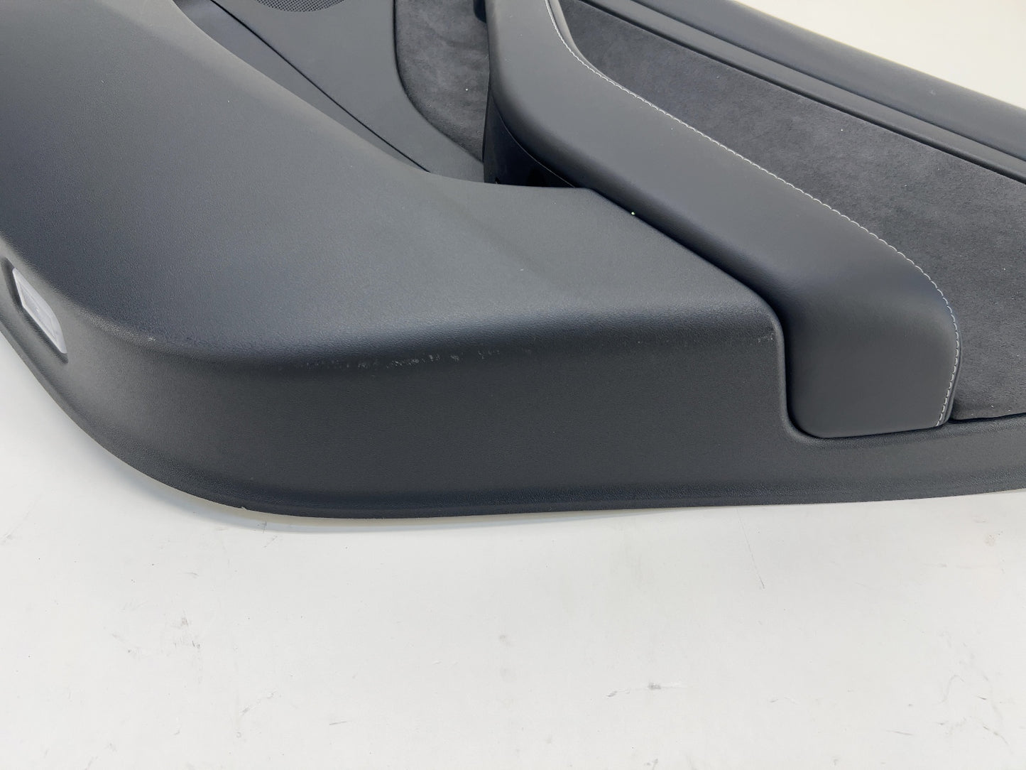 2021-2022 Tesla Model 3 Rear Right Door Panel 1588129-91-B