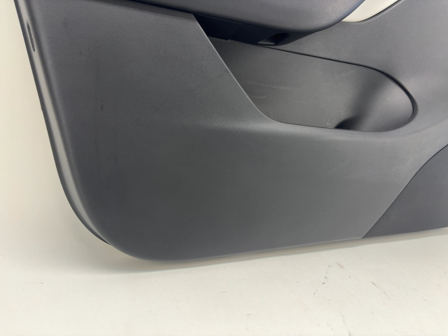 2021 Tesla Model Y Front Left Door Panel 1497294-92-B