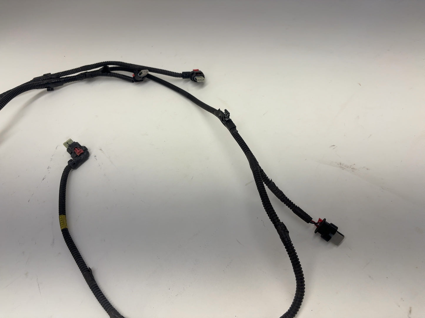 2021 Tesla Model 3 Rear Harness Fascia 1067959-00-E