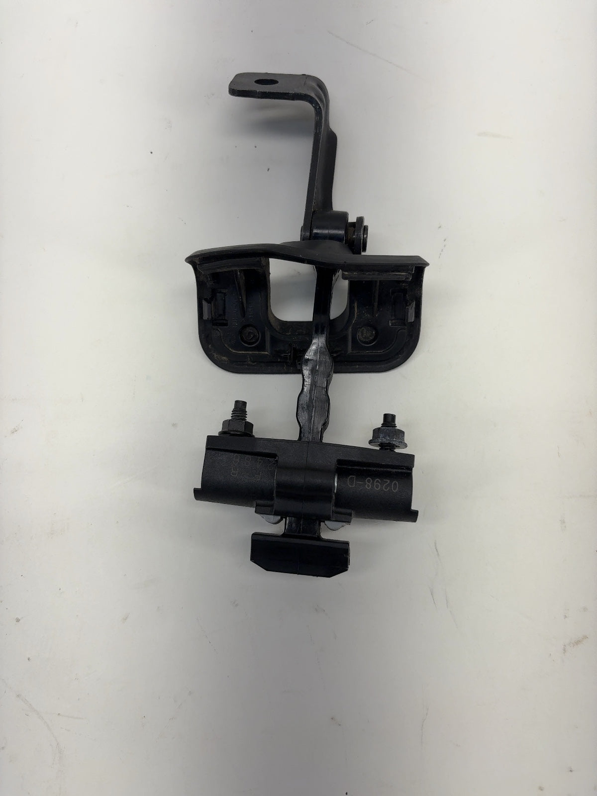 2024 Tesla Model 3 Highland Front Right Door Check Strap 1110298-00-D