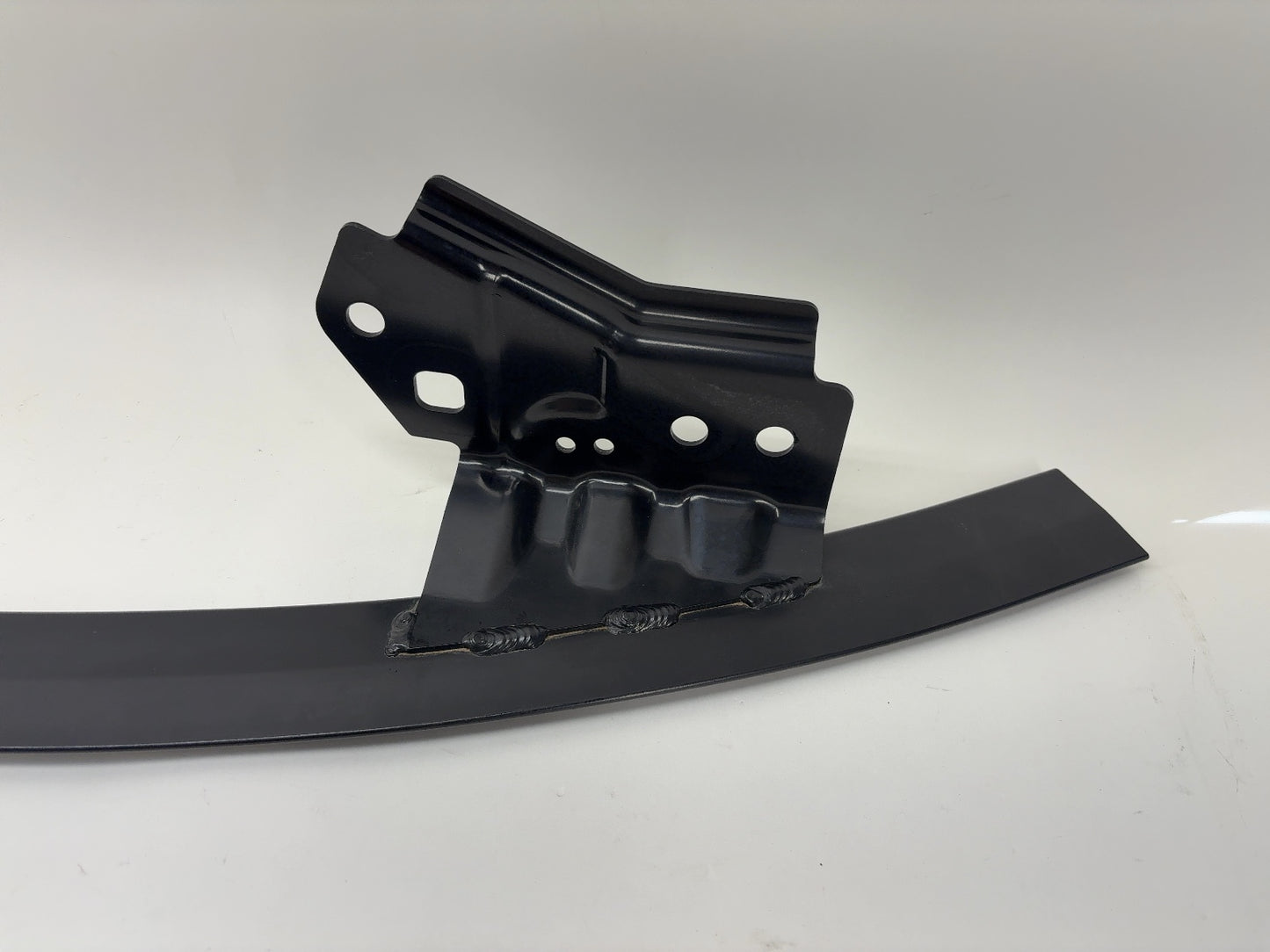 2023 Tesla Model 3 Ankle Catcher 1855514-00-A