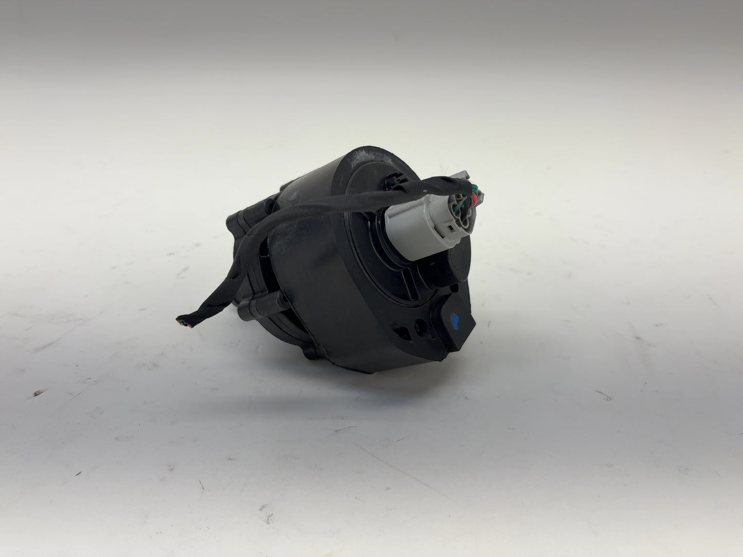 2019 Tesla Model S Coolant Pump 1490099-00-A