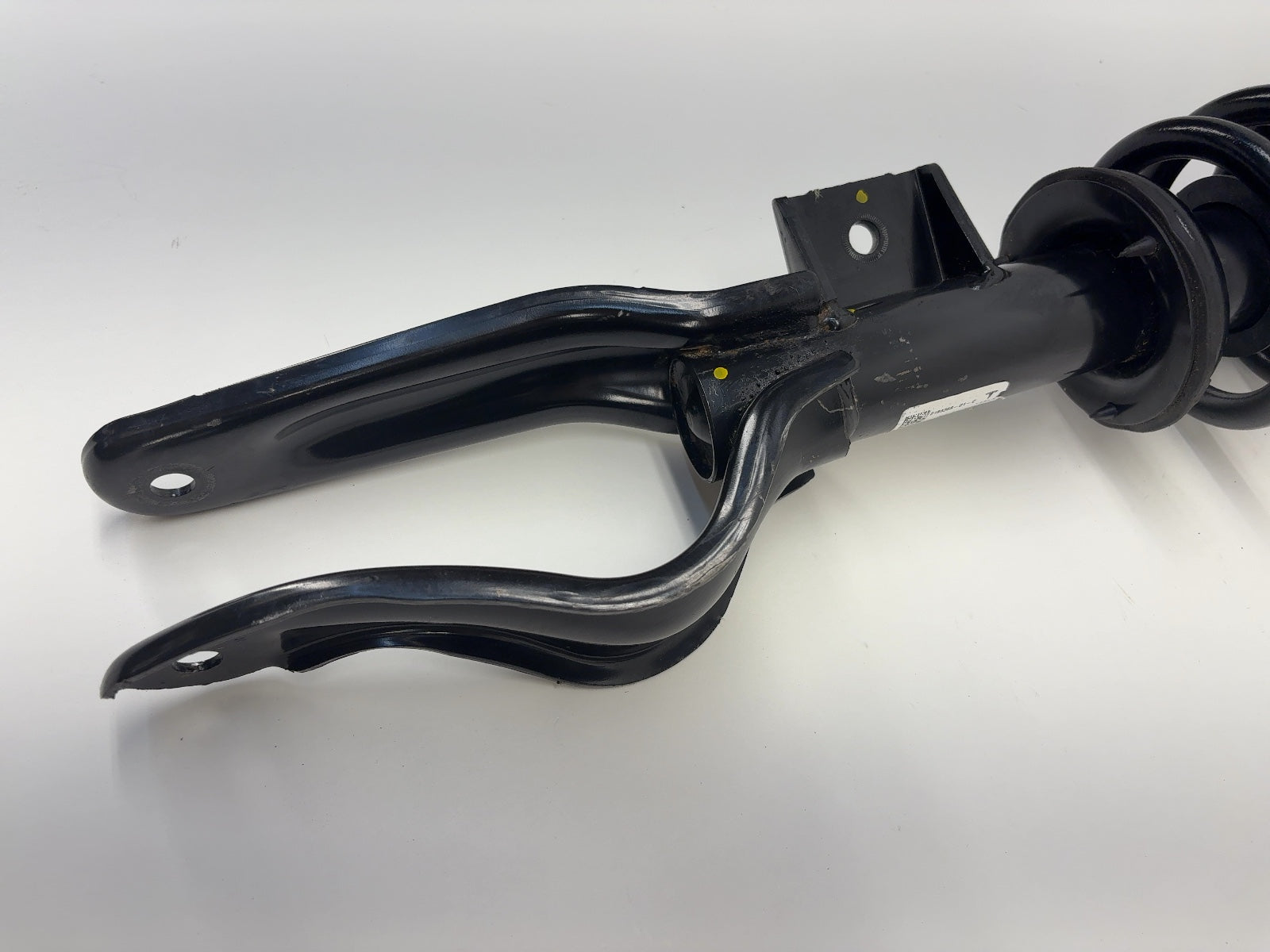 2026 Tesla Model Y Juniper Front Damper Dual Motor Right 2188368