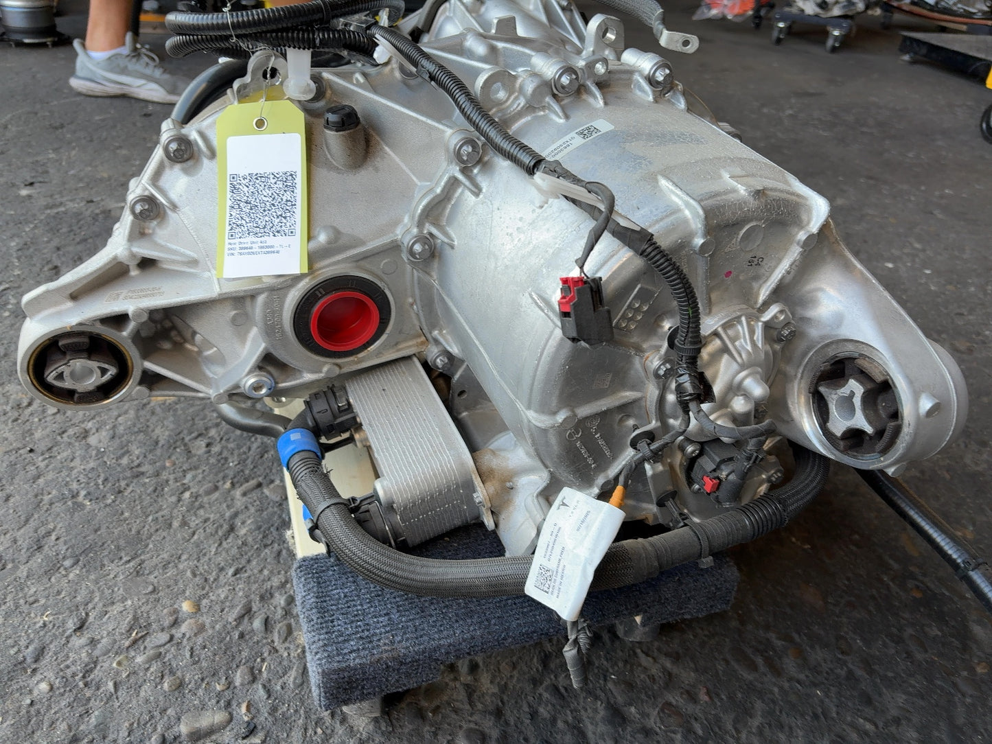 2026 Tesla Model Y Juniper Rear Drive Unit 4d3 1663000-TL-E