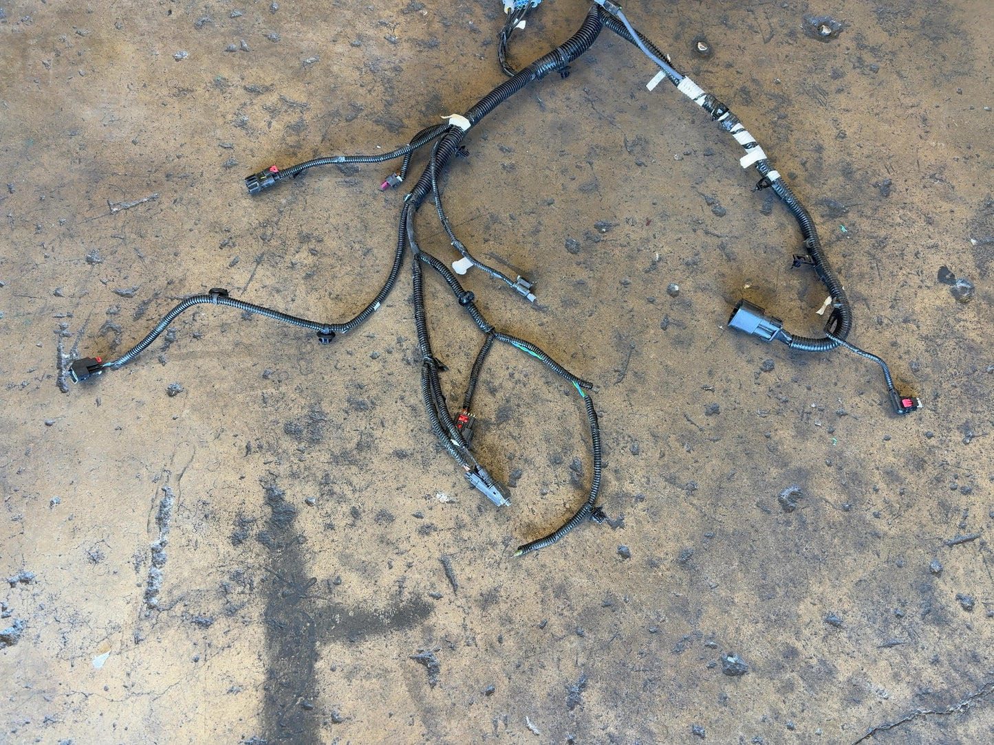 2026 Tesla Model Y Juniper Front Body Harness With A Few Cuts 1933901-90-D