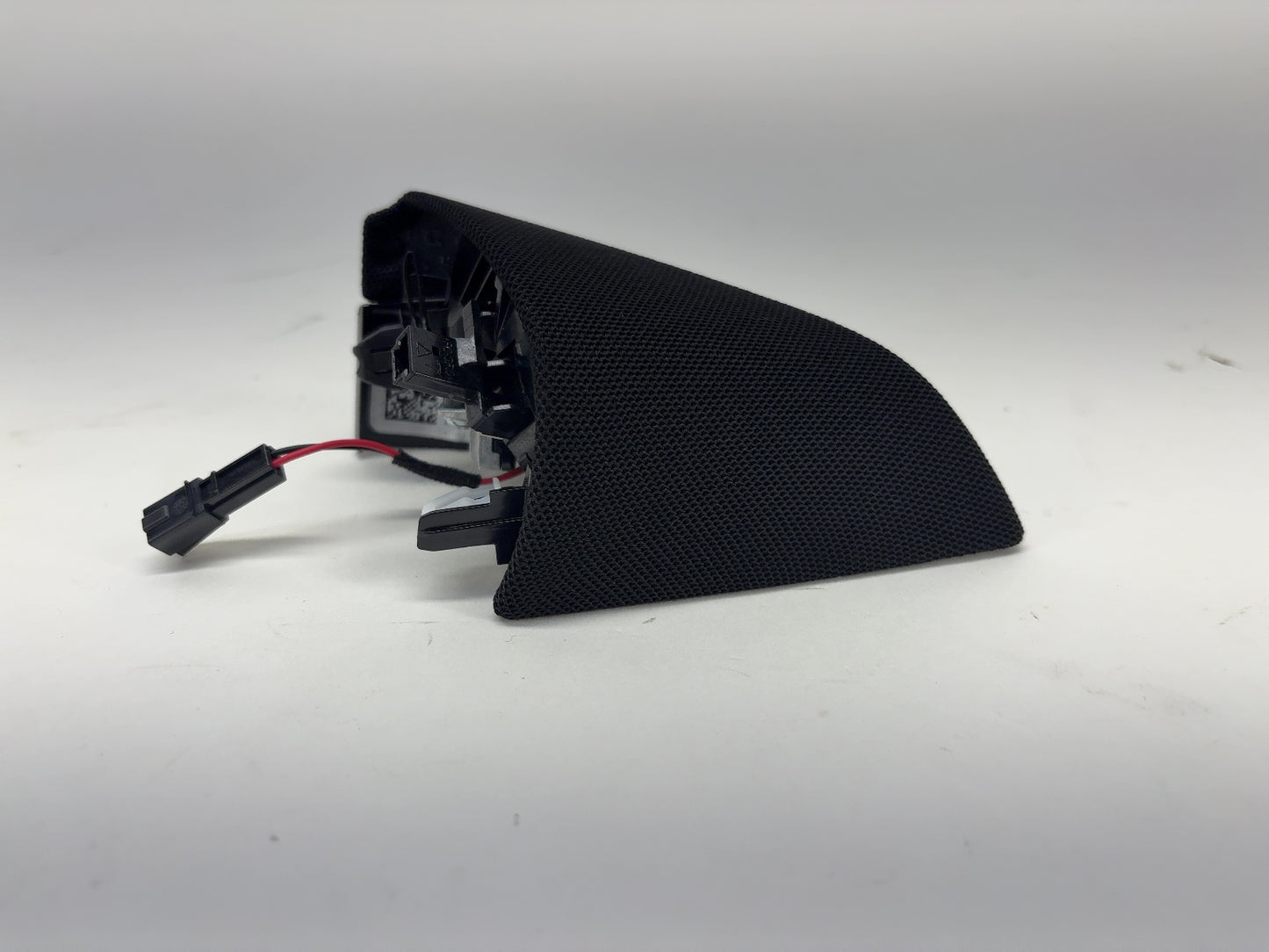2025 Tesla Model 3 Highland Front Right Door Tweeter Speaker 1776479-20-D