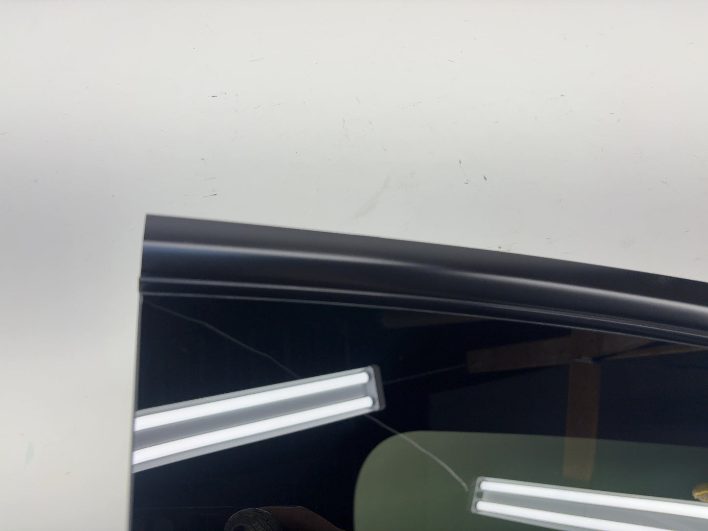 2023-2025 Tesla Model Y Left Quarter Glass 1495740-00-J