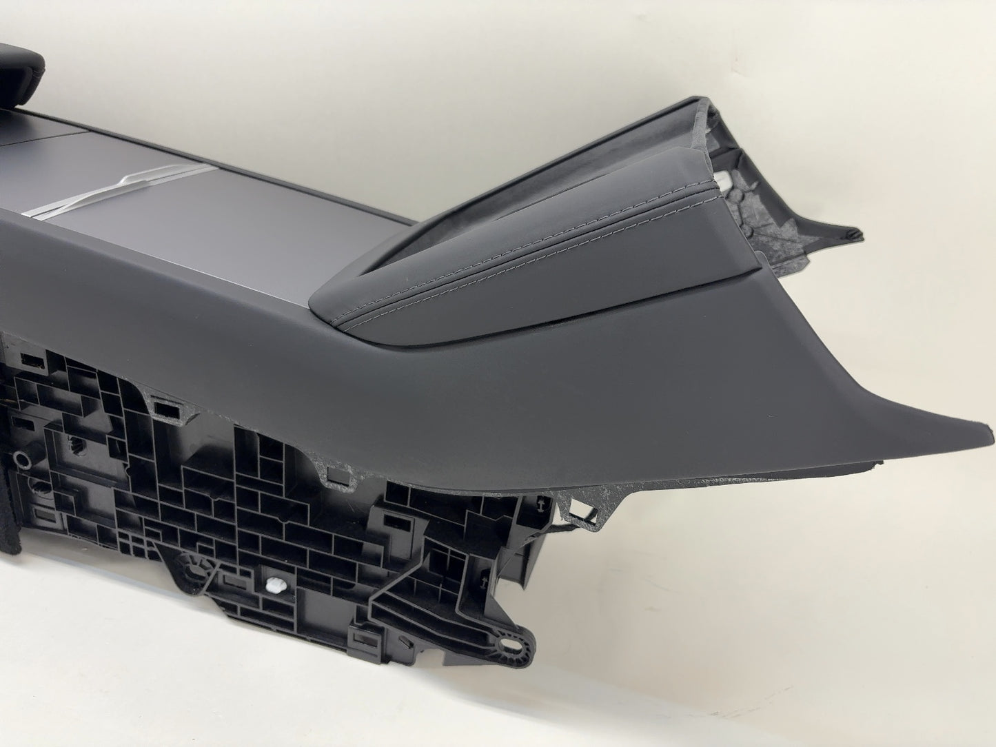 2025 Tesla Model 3 Highland Center Console 1714377-24-L