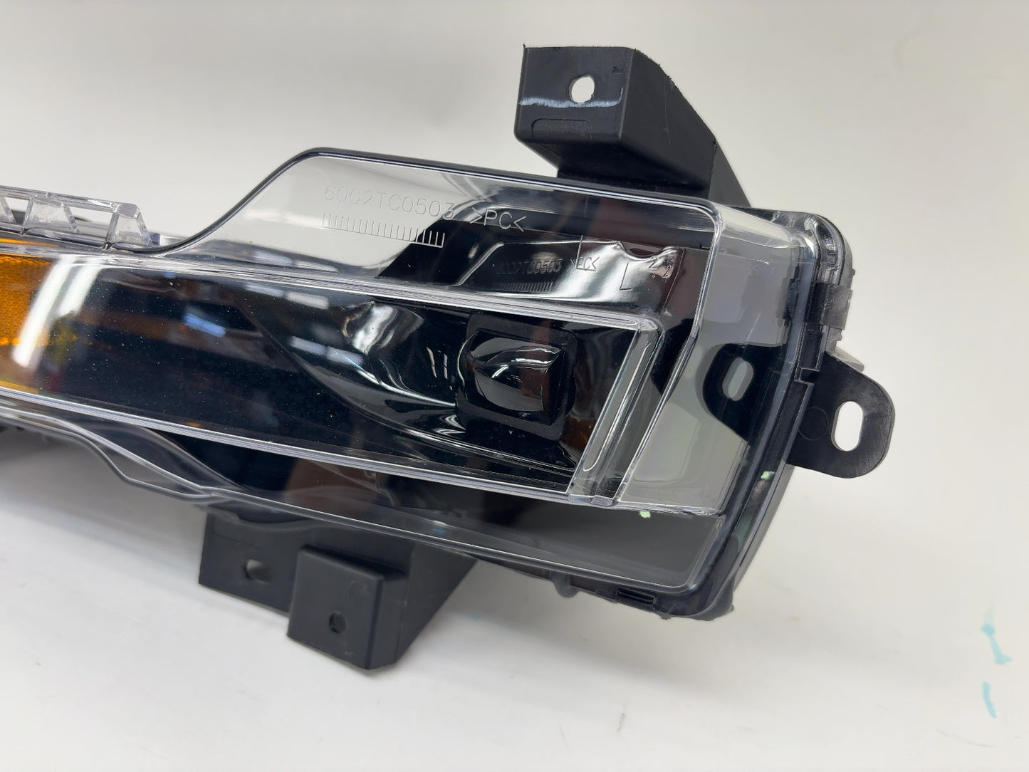 2021-2023 Tesla Model 3 Front Left Fog Lamp Base 1077389-00-F