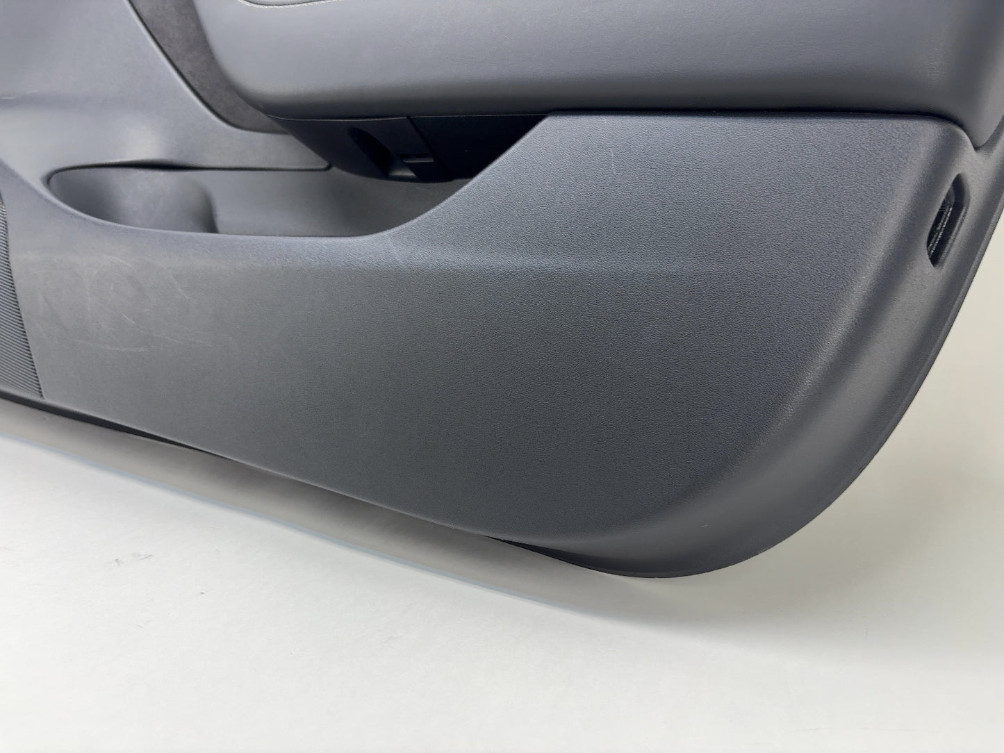 2021 Tesla Model 3 Front Right Door Panel 1588127-01-D