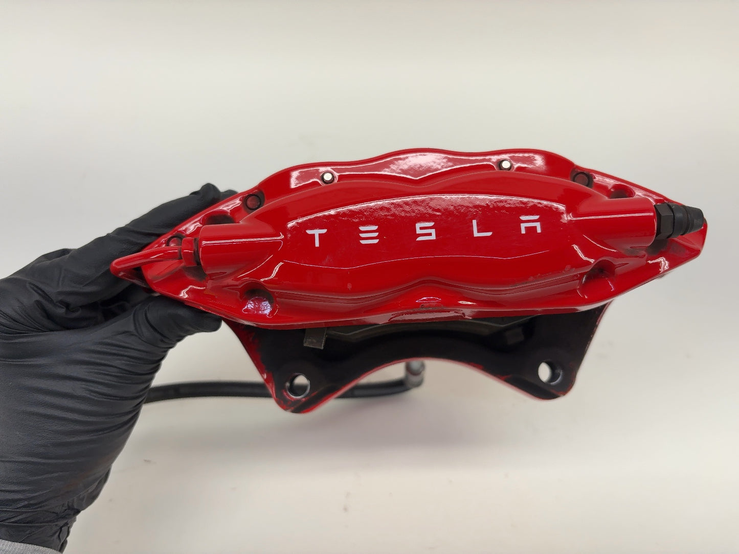 2015 Tesla Model S Rear Brake Caliper Performance Right 1042642-01-C
