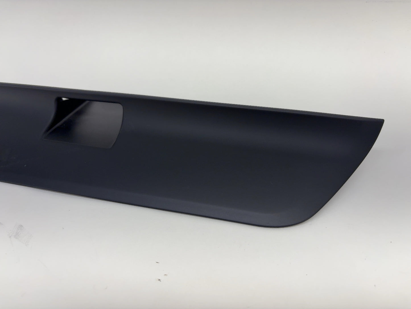 2025 Tesla Model 3 Highland Front Sill Plate Left 1917241-00-A